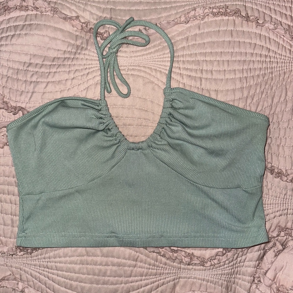 Tops  (bundle)!!!!!! - Picture 4 of 4